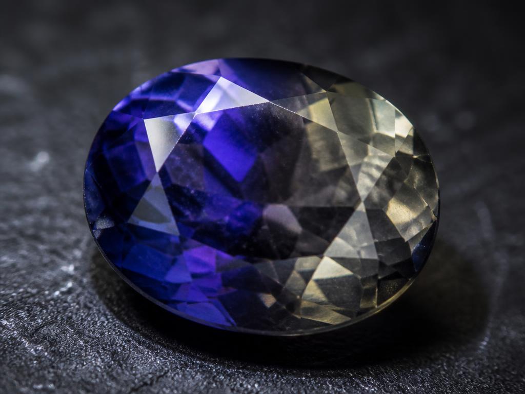 Iolite — the jewel of Day 21, the Law of the Point